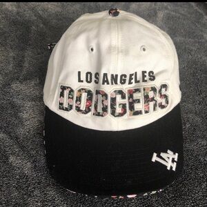 LA Dodgers baseball cap 🌸